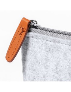 Neceser fieltro gris claro personalizable sublimacion, vinilo textil 2