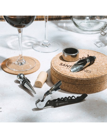 Set de 4 piezas de vino en caja de corcho